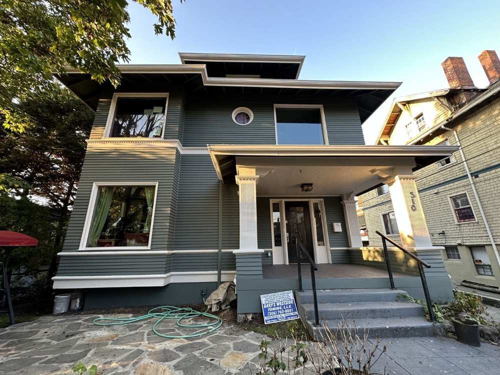 Exterior painting our work Vanhousing